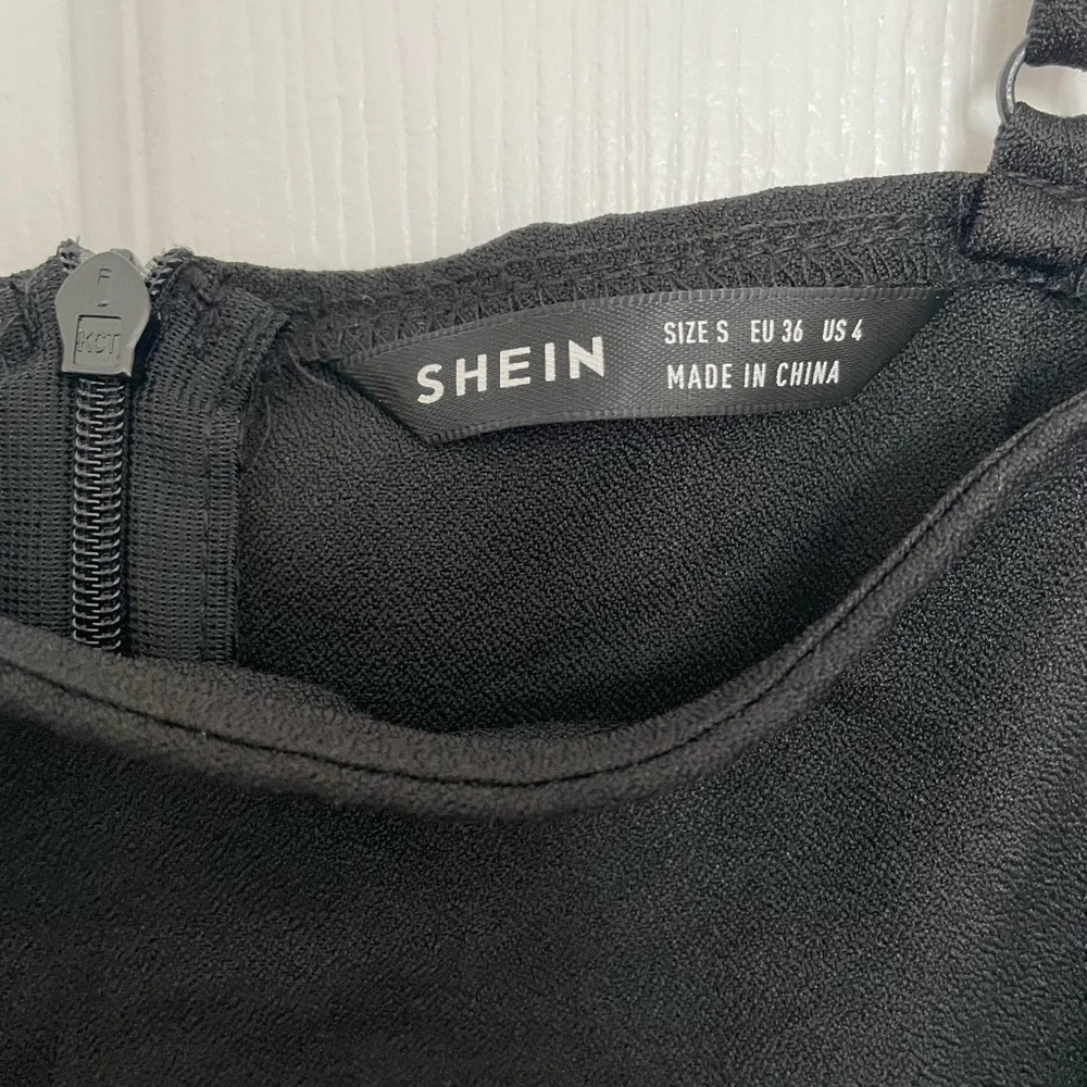 ❌SOLD❌Mini Shein Dress - Picture 5 of 5